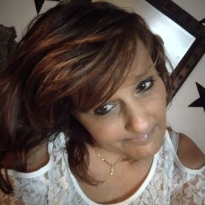 Meet your Posher, Stacey